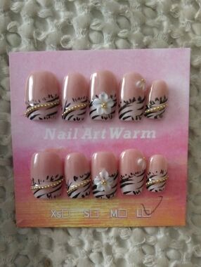 Nail Art Warm Nude Floral Zebra Size L Press-On Nails W/Gold Accents 💅